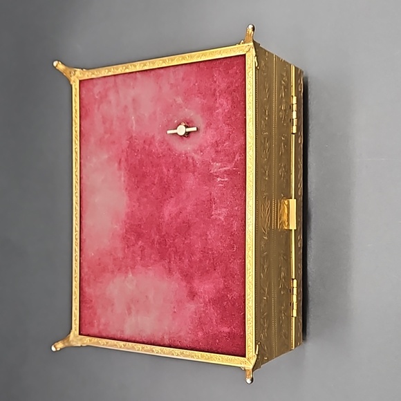 VTG Musical Jewelry Box - Picture 9 of 9